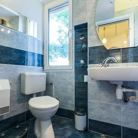 Anna Апартаменты *