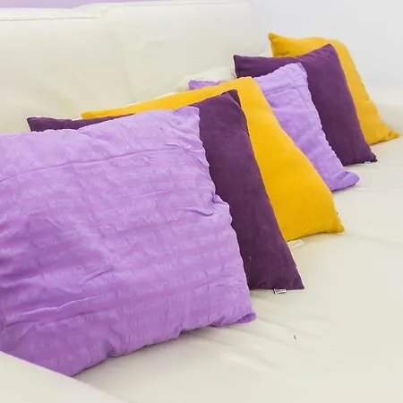 Anna Apartman *